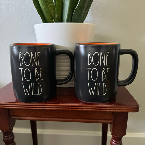 Rae Dunn Mugs Halloween Collection - Bone to be wild, black-orange, set of 2 - Picture 4 of 6